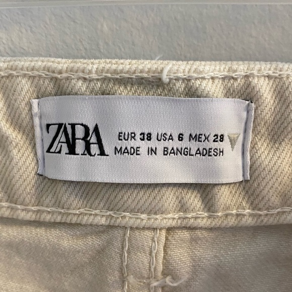 ZARA High Waisted Canvas Shorts (Size 6) - Picture 4 of 6